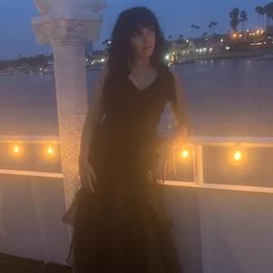 Meet your Posher, Jaklin